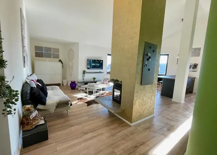 Apartamento Moderne à Avec Vue Nebbiuno