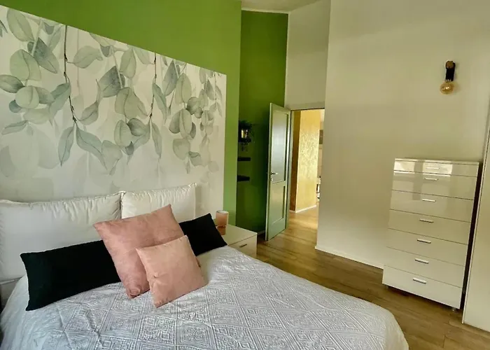 Moderne à Avec Vue Apartamento Nebbiuno
